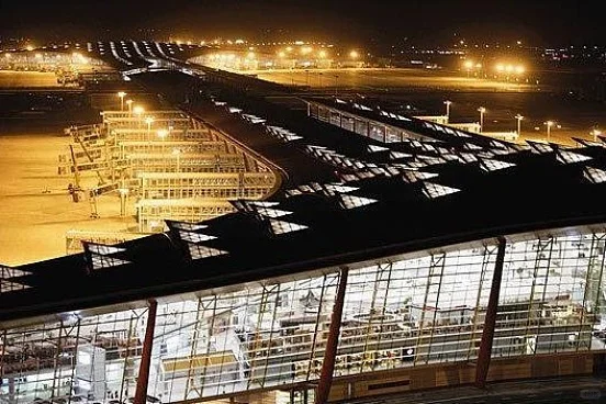 北京首都机场T3航站楼正式通航