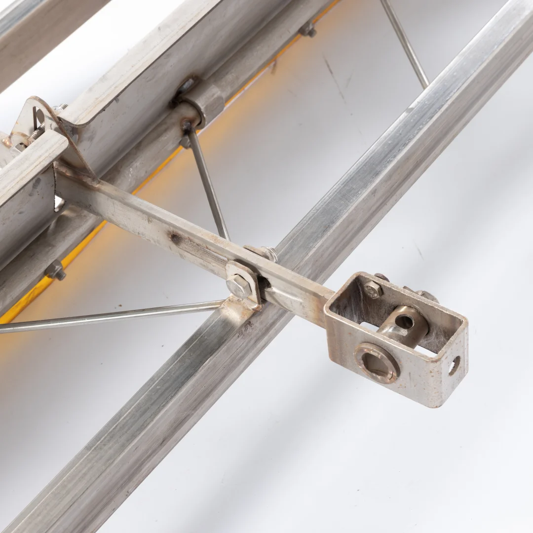 养殖设备一站式采购：清粪设备刮粪机来了！