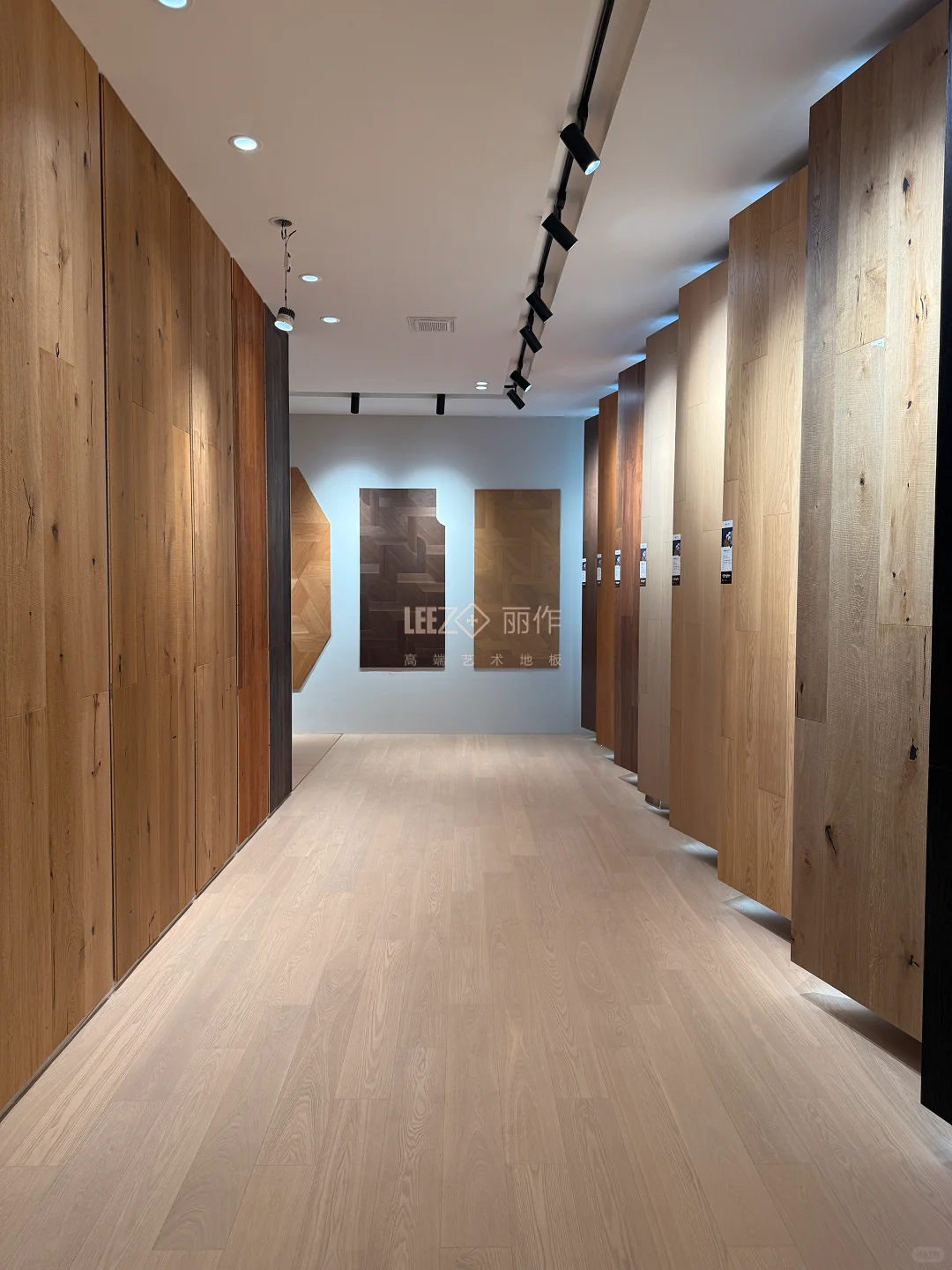 瑞宜家居又一家丽作品牌加盟店在上海落地啦