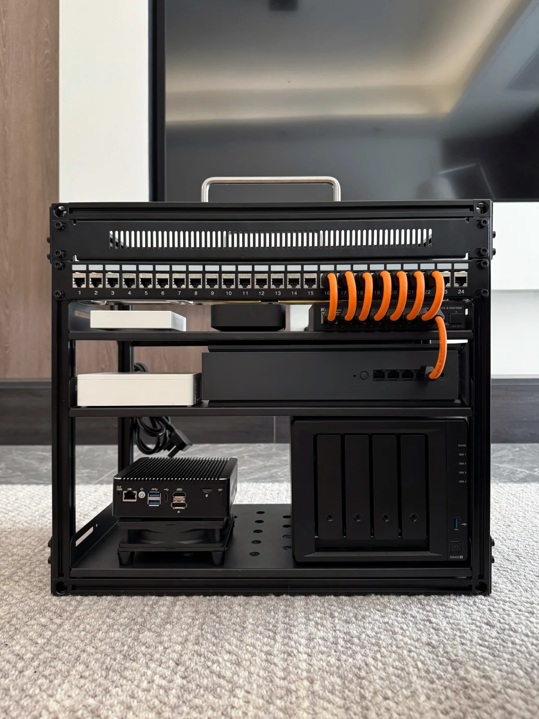 DIY铝型材 纯黑机柜