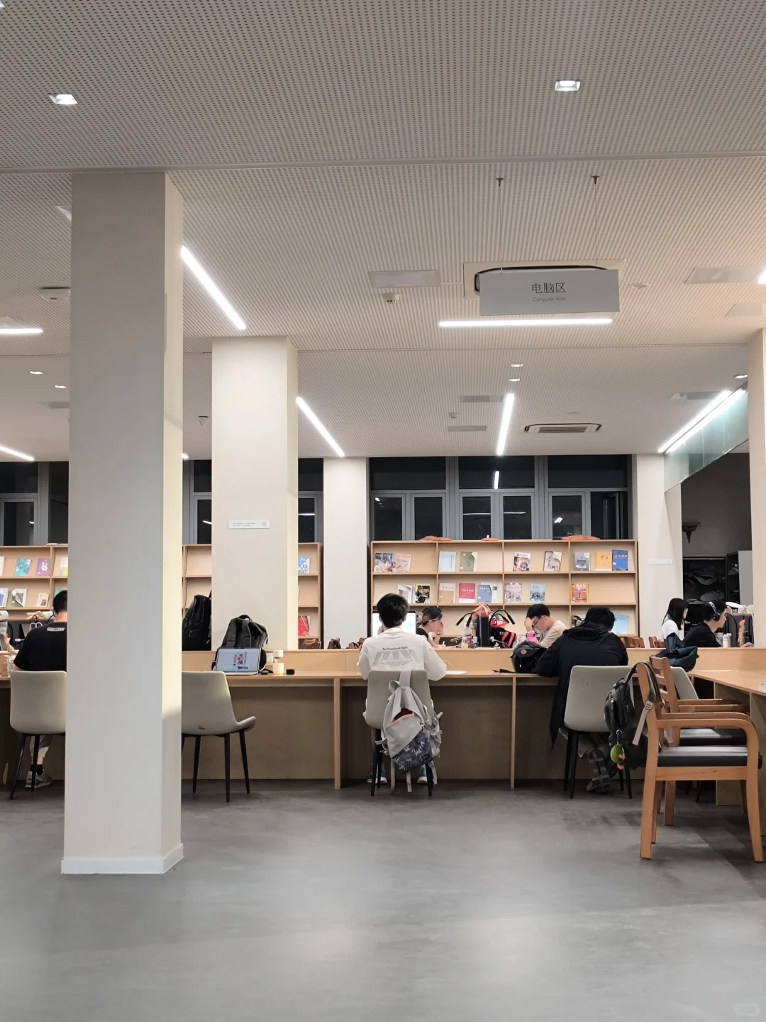 给即将入学的师弟师妹看看南大图书馆