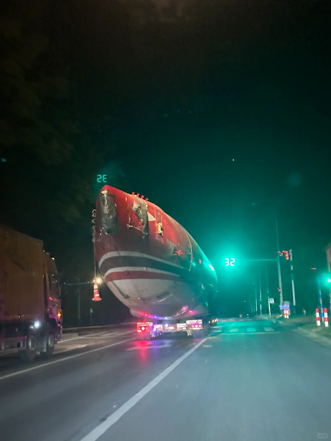 等等！前面的大哥，你是拉了架飞机吗？