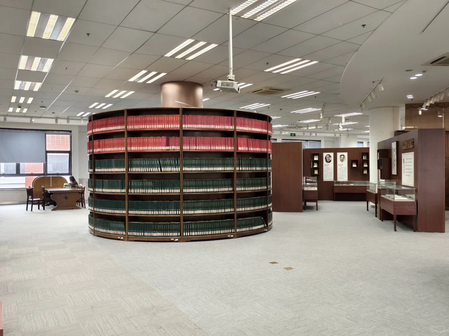 漫卷·象牙塔：上海交通大学 | 图书馆