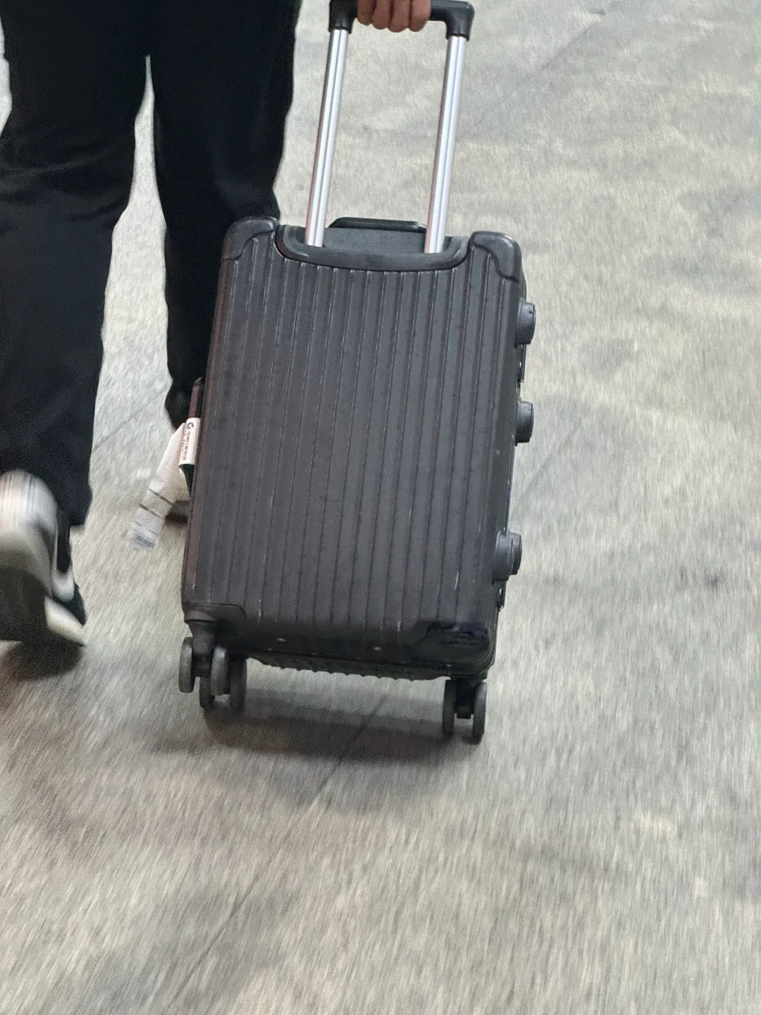 震惊！机场赔钱了！