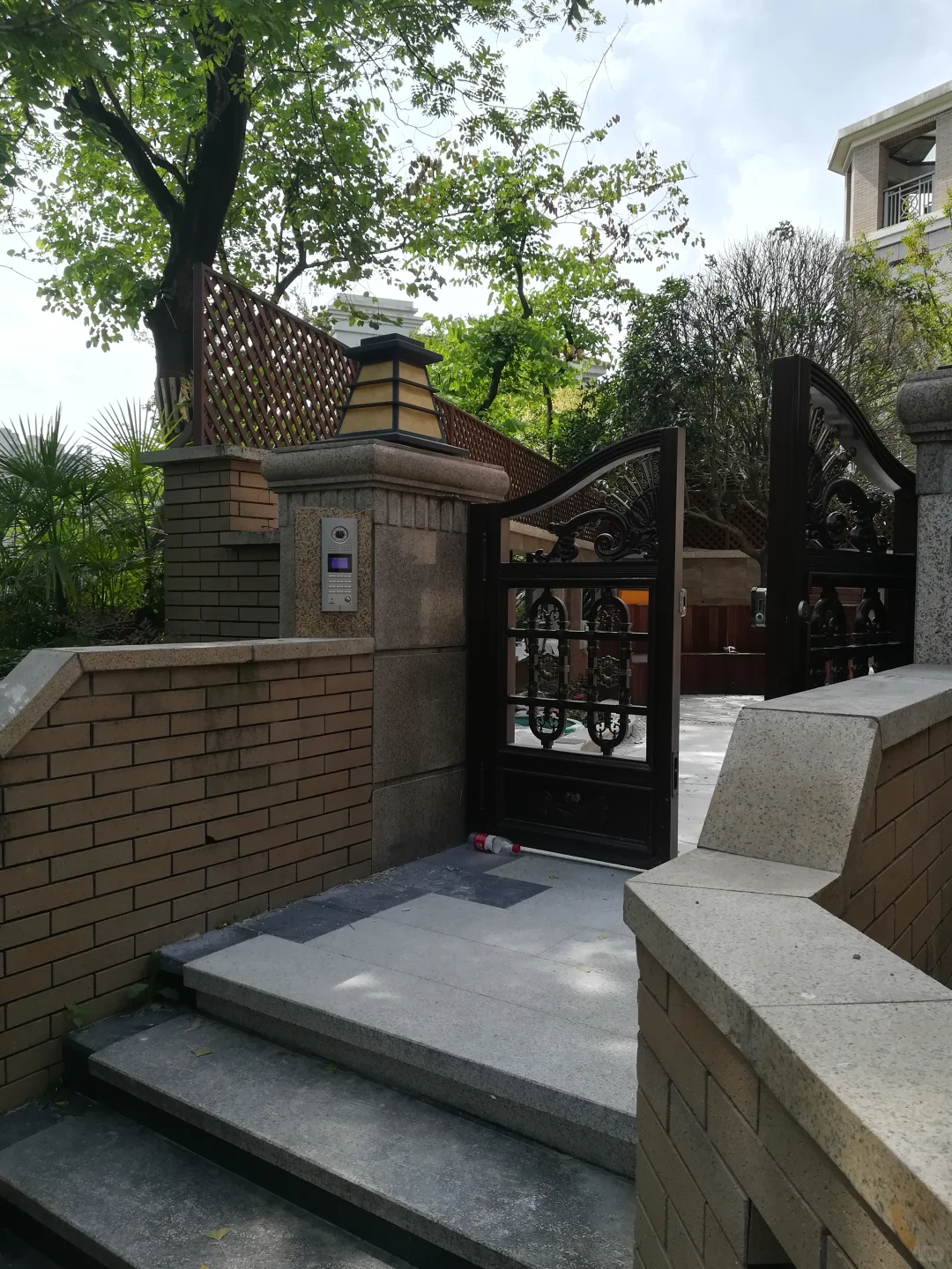 智能家居案例赏析第90集：蔚蓝卡地亚