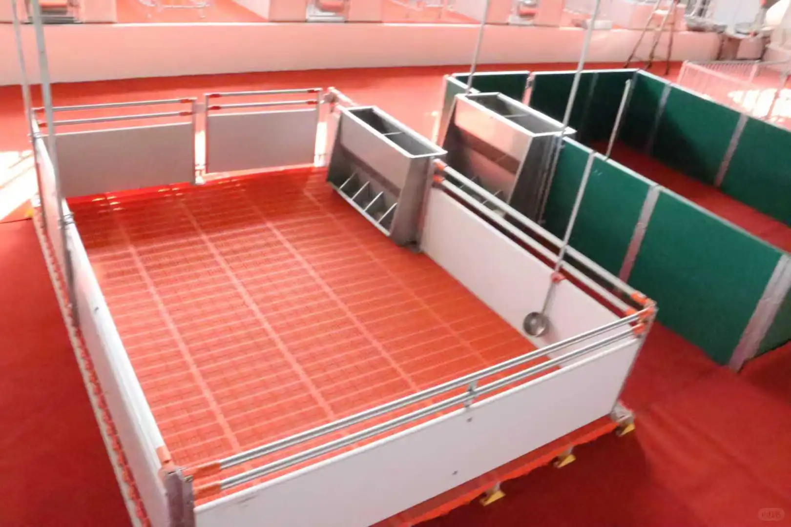 养殖设备一站式采购：养猪场仔猪保育床