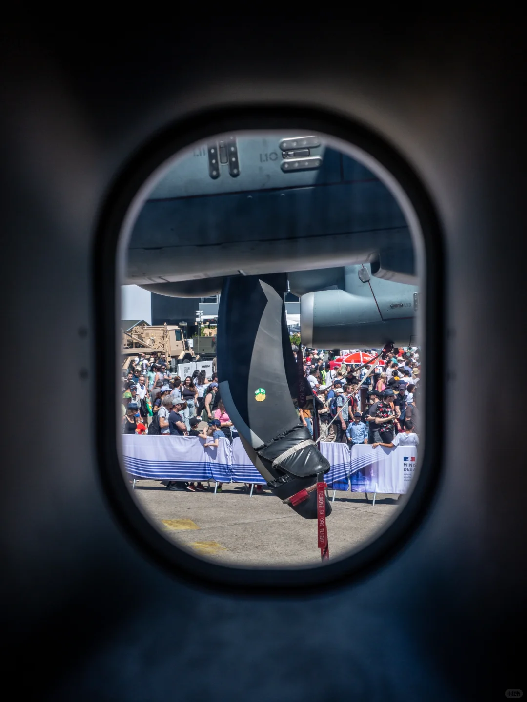 ??法国军用运输机里啥样？附座椅测评