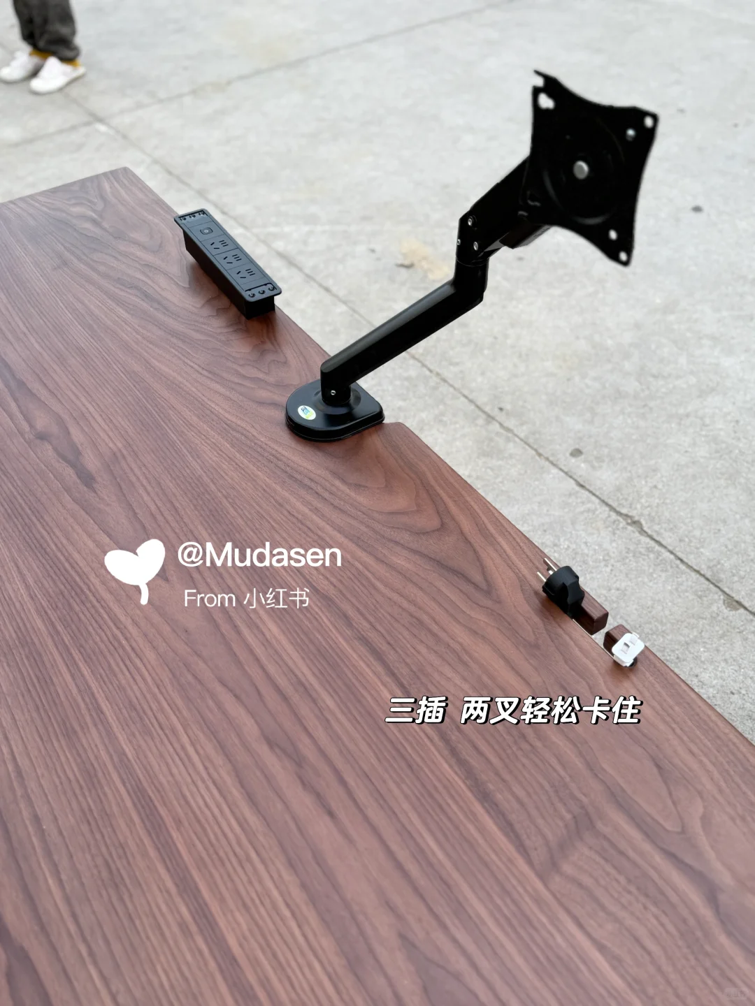 果然！升降桌桌面要跟小红书选啊 太周到了！