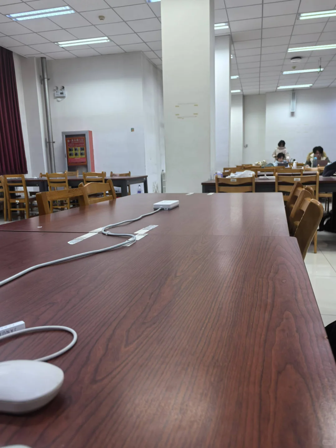 大学生真不要一直待在图书馆