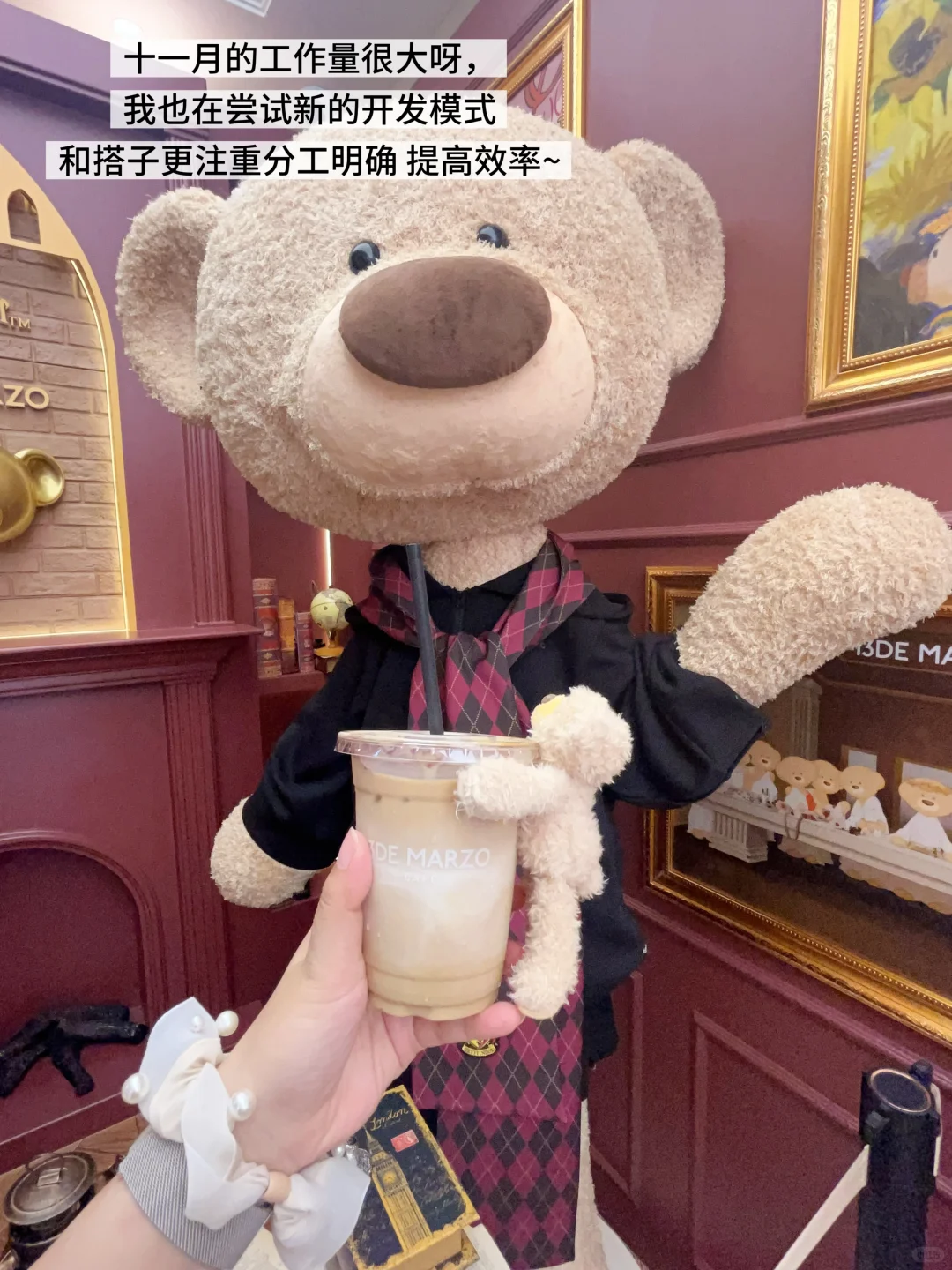 外贸新人必学，如何玩转社媒找到客户?