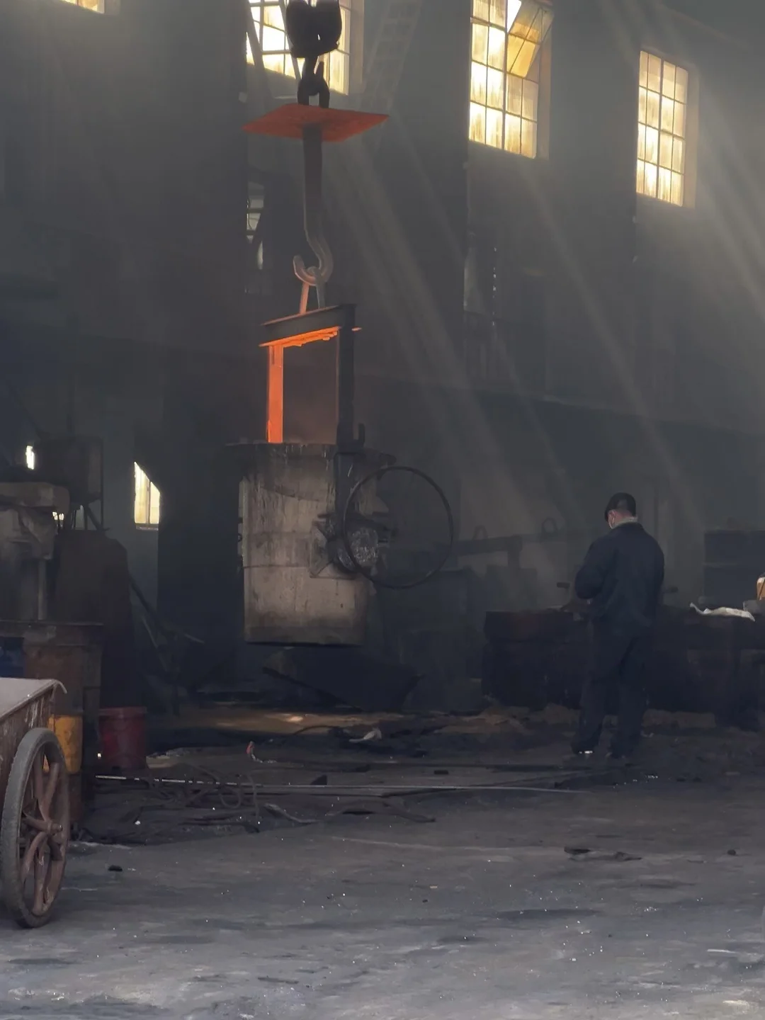 00后机械加工二代|?大王