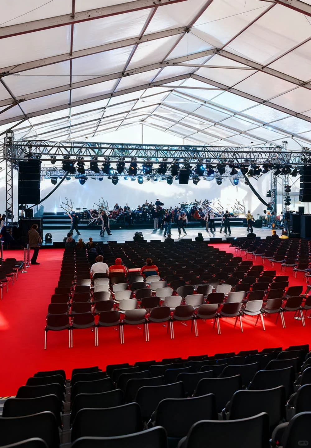 户外展会篷房这样搭，快速满足户外空间需求