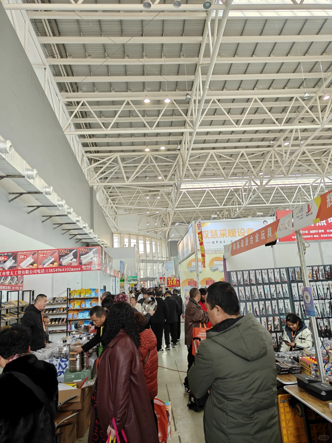 逛逛百货展会，找找灵感