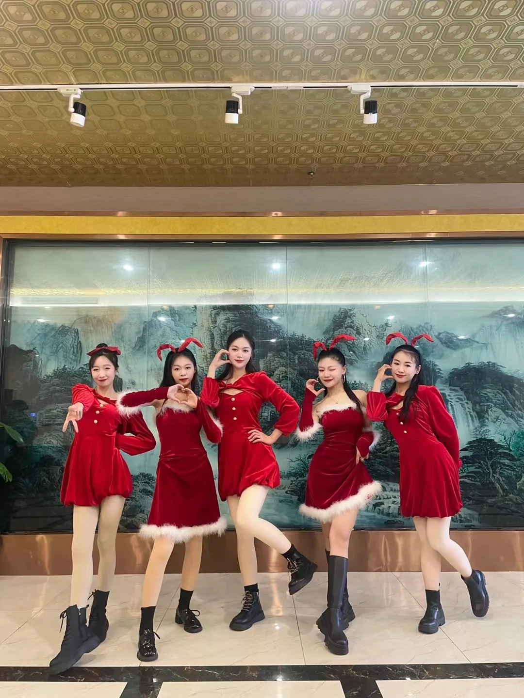 邯郸礼仪模特主持人舞蹈商演