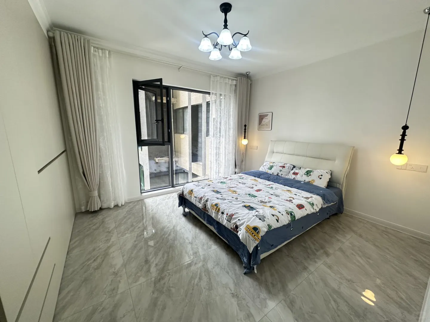 会展城老板创业失败，急出应急