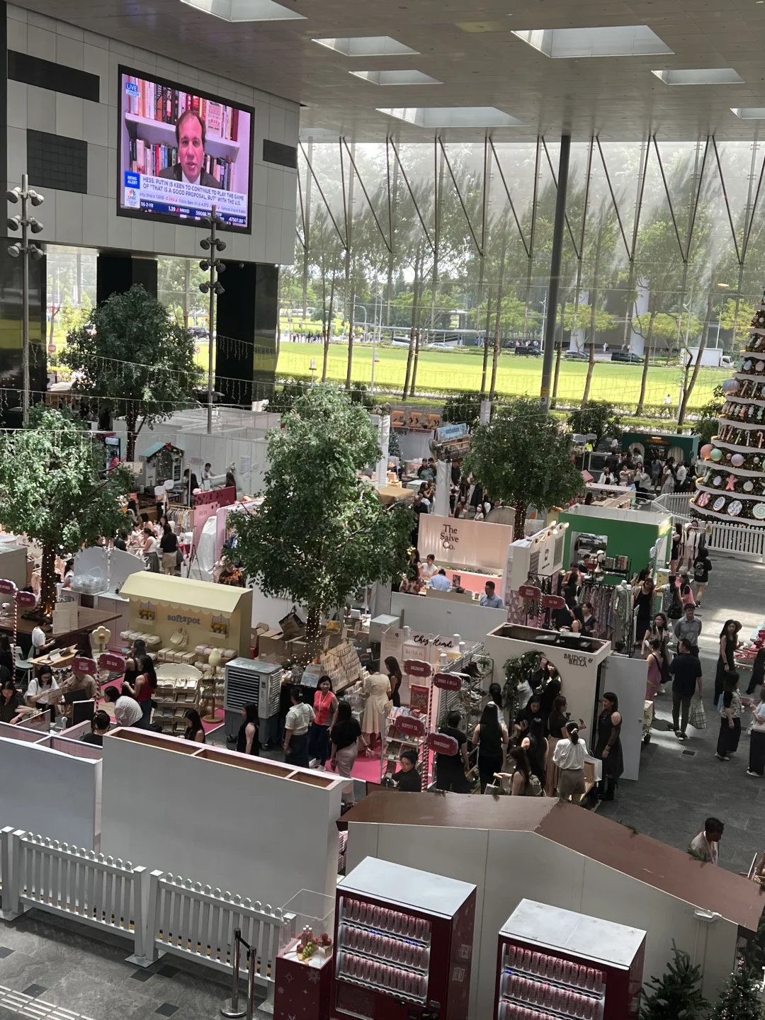 ??｜市中心牛马午休必逛的梦幻圣诞展会?