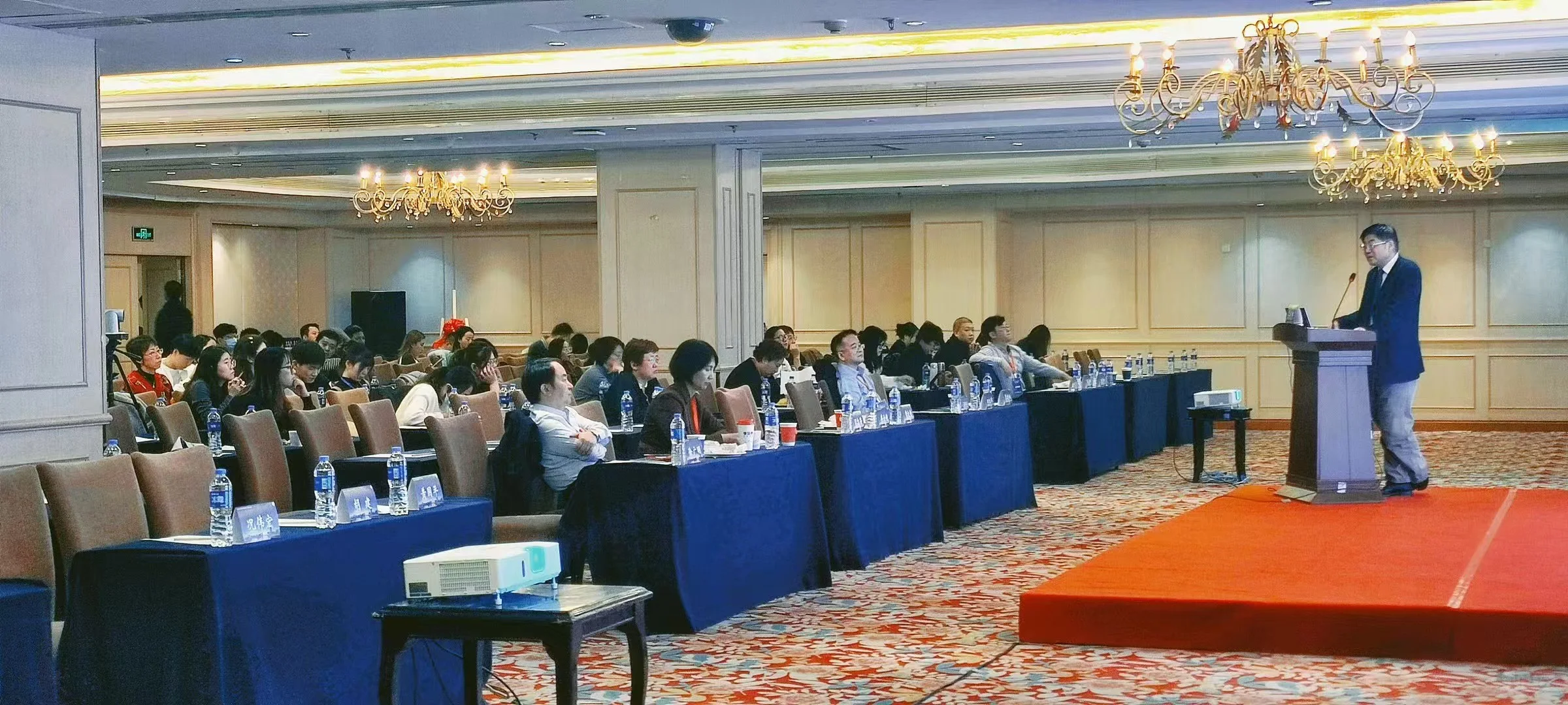 舞台搭建礼仪庆典，舞台搭建活动演出