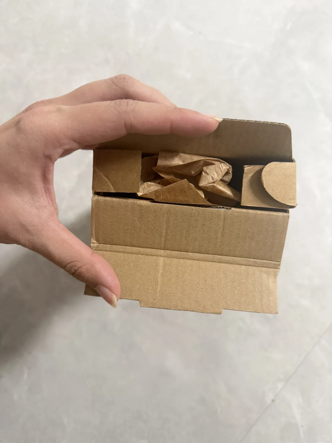 很难想象主打手作的店,有这样简陋的包装