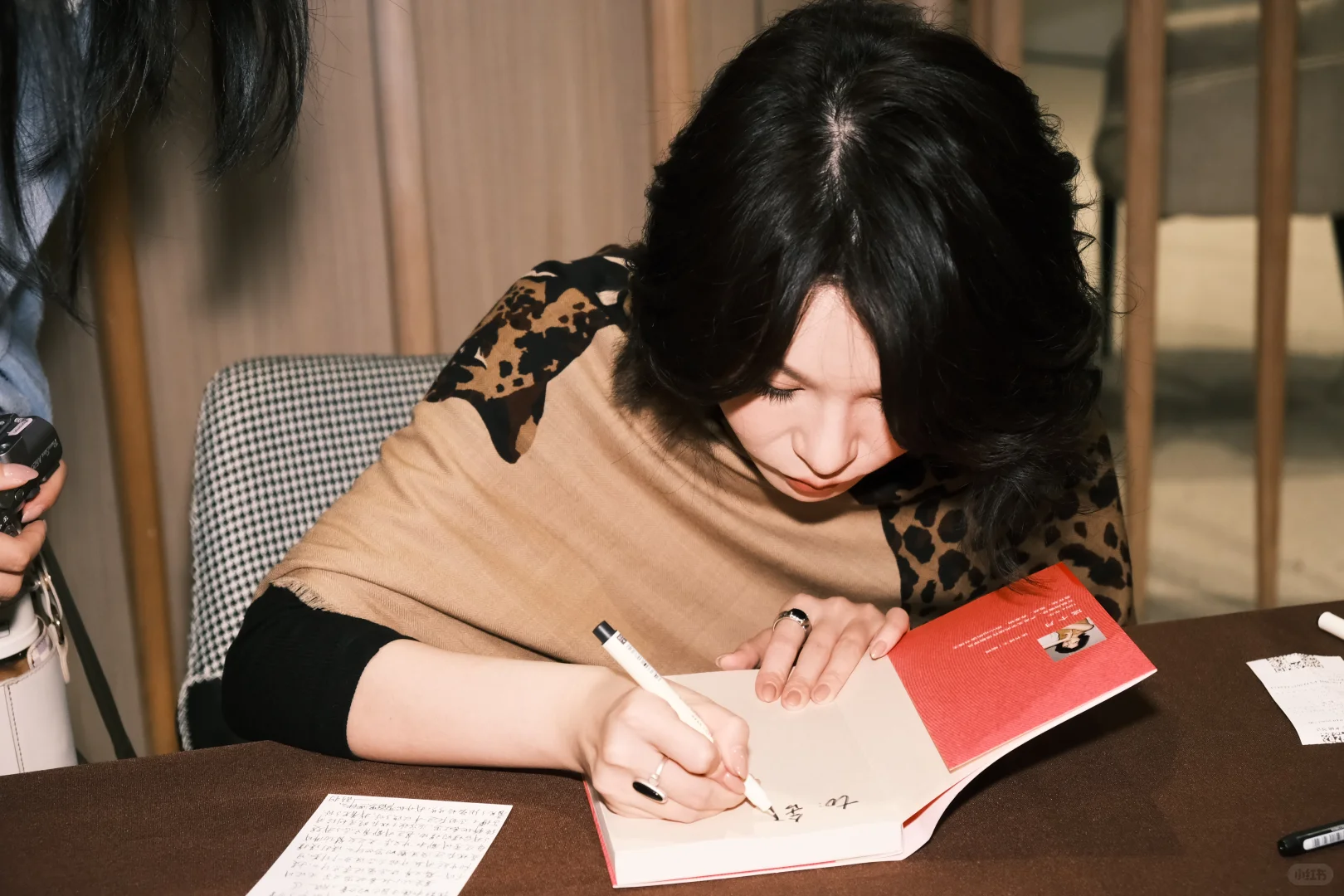 是谁这么和这个月比心了