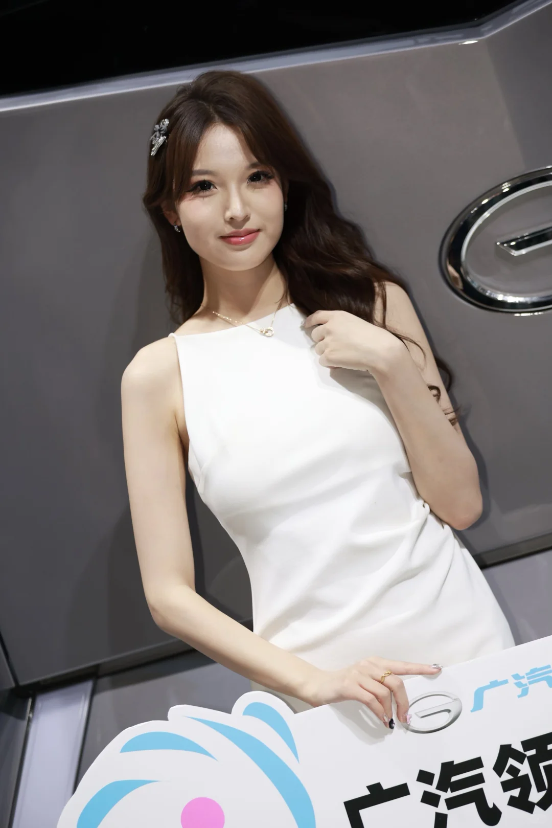 广州国际车展车模小姐姐太好看了‼️