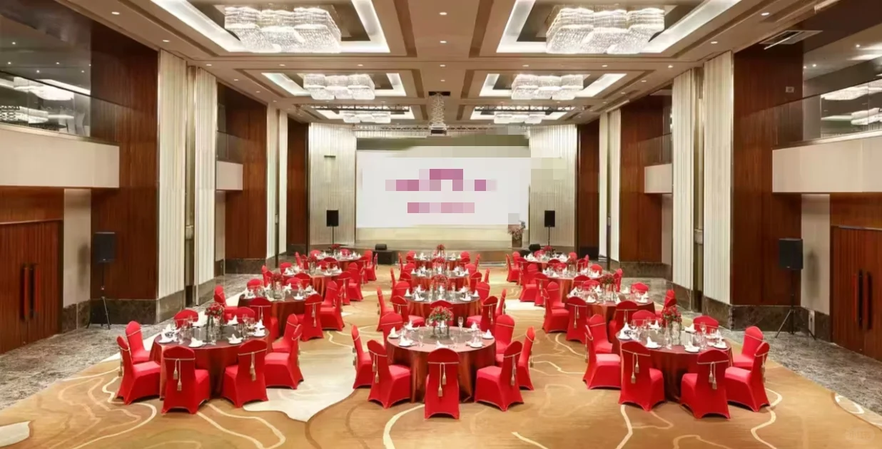 昆明五华区四百多平会场！！