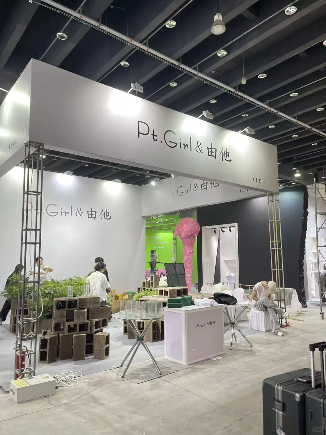 就在明天!4.27义乌时尚饰品展在布展啦