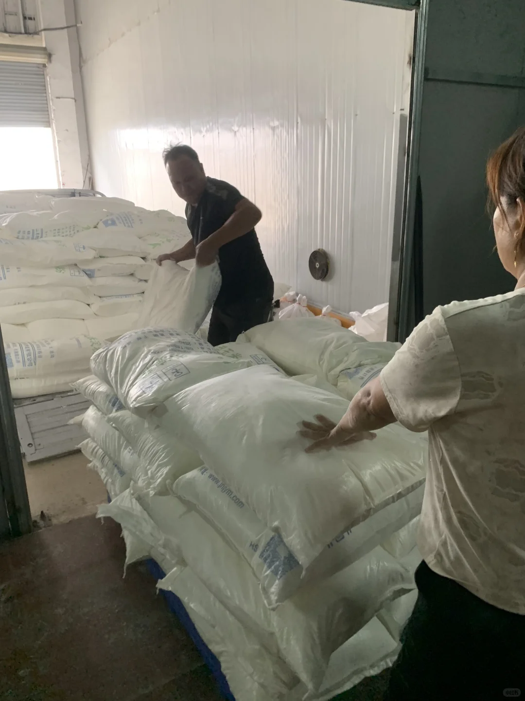 国庆前的米粉厂：秀姐忙得脚不沾地