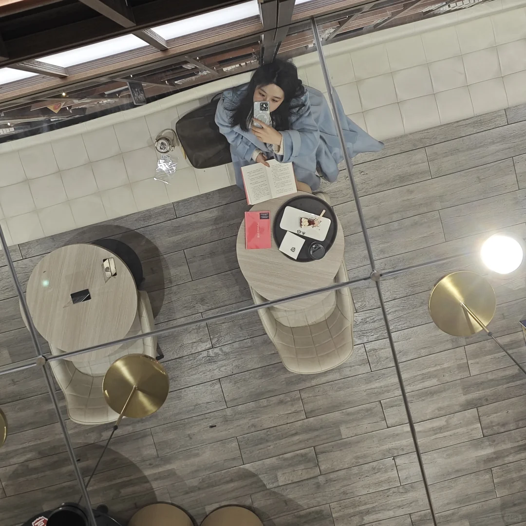 是谁这么和这个月比心了