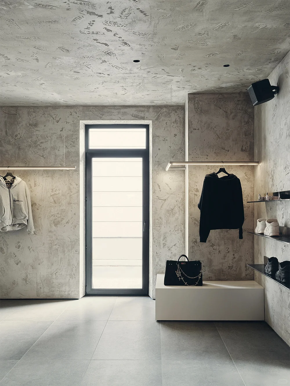 暗黑工业买手店,逛店像逛艺术展