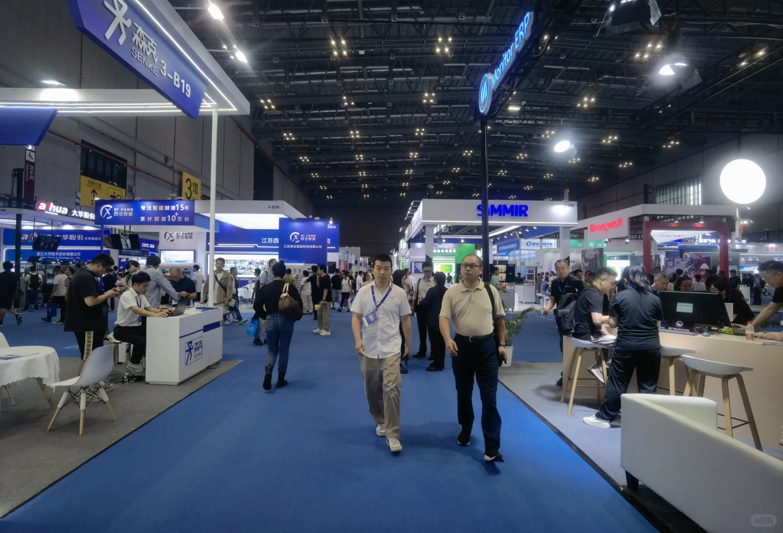 打卡锂电池技术展与智能制造工业展