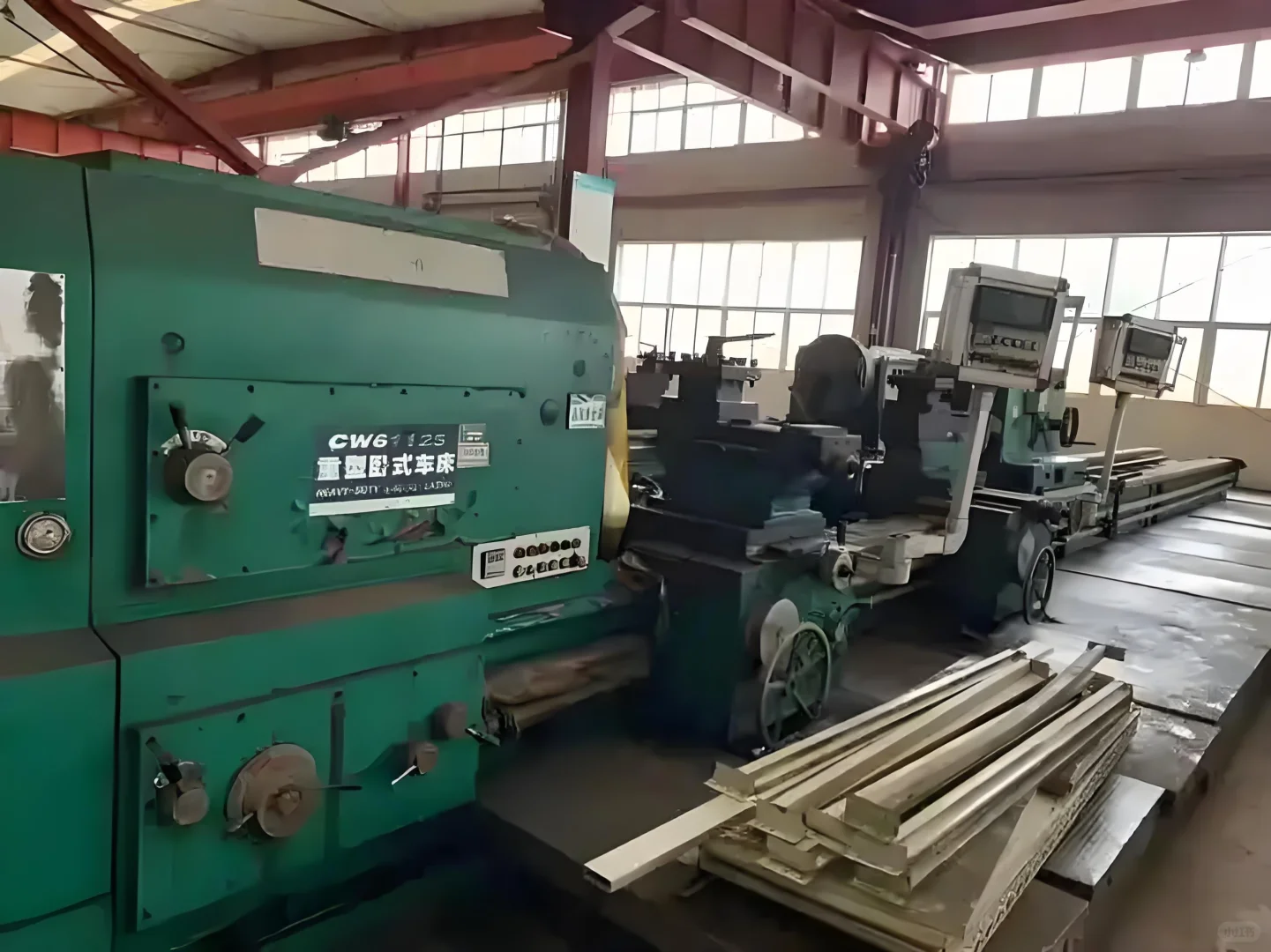 厂里需求图片上的机床设备