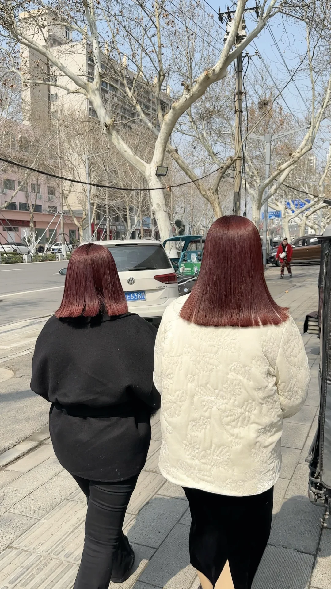 我要和我的好朋友撞成一道光！