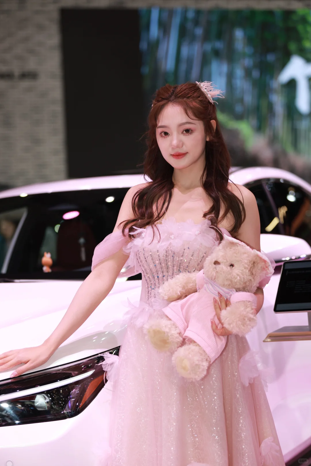 广州国际车展车模小姐姐太好看了‼️
