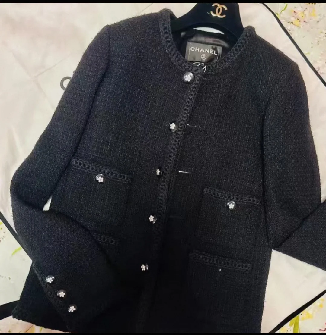 没想到不穿的衣服还能那么保值