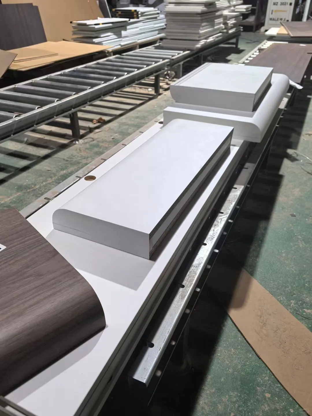 今日实景~工厂车间生产中