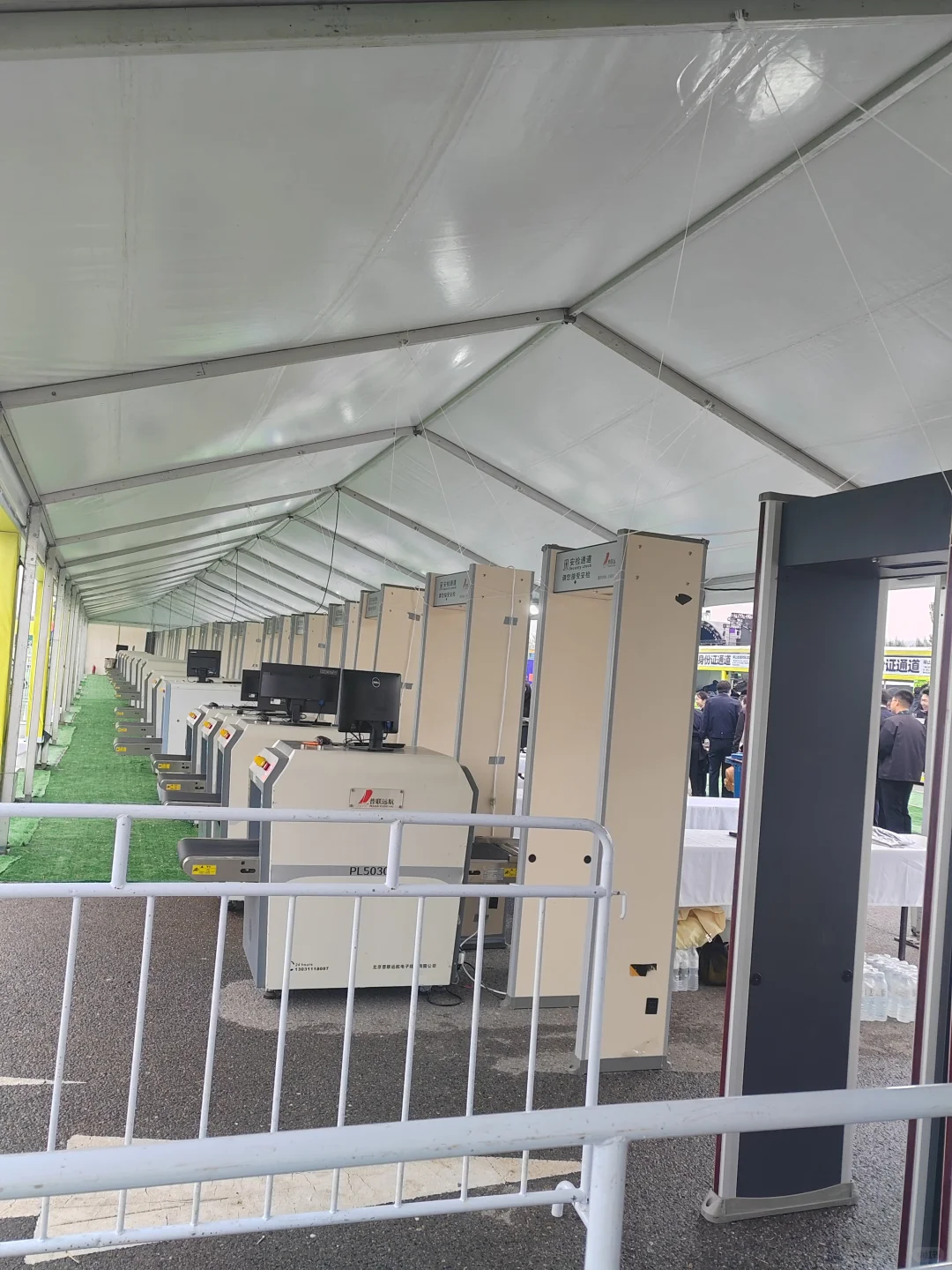 安检机安检门源头厂家，最新款设备欢迎咨询