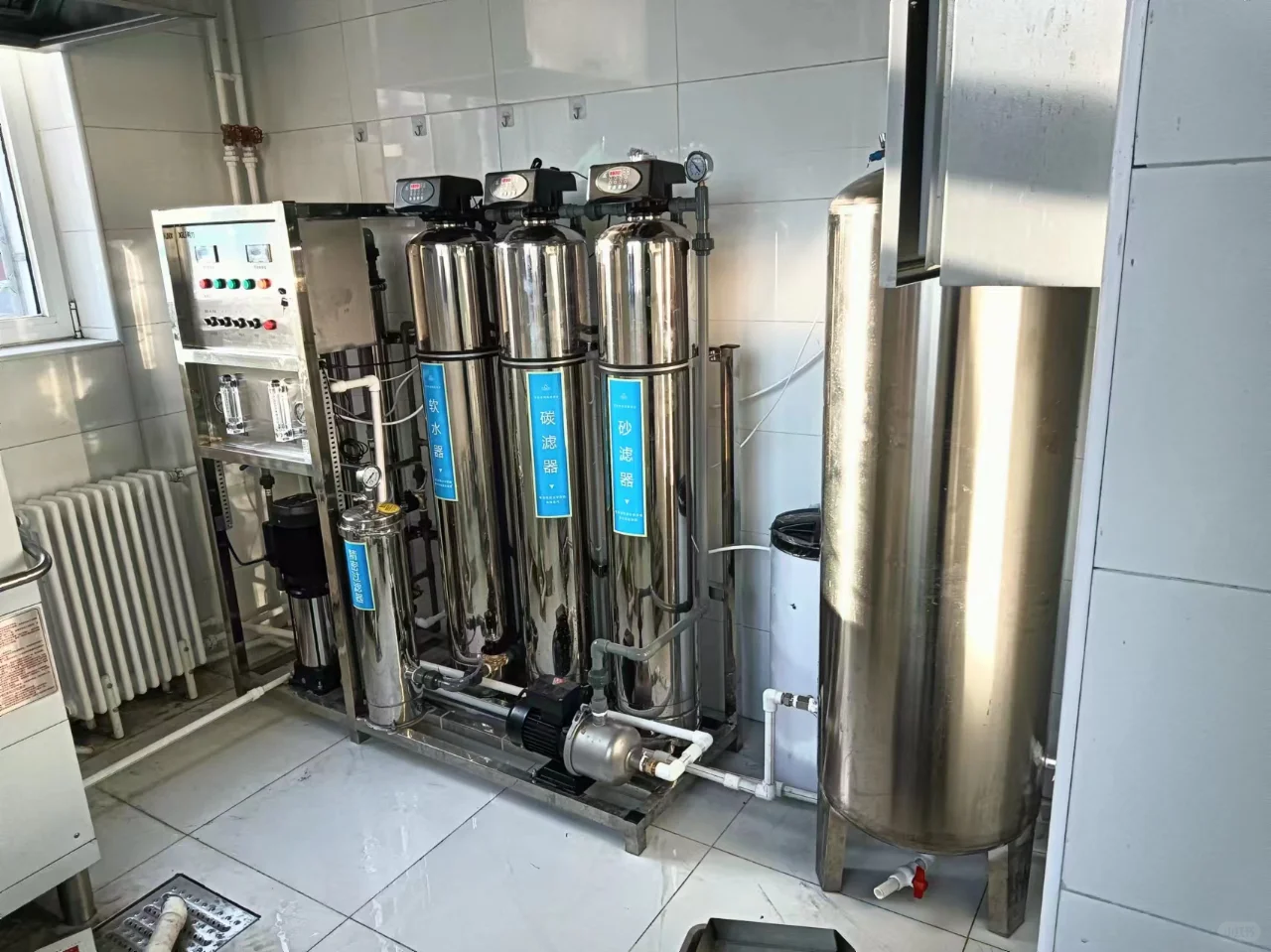 大型纯水设备装置有哪些？怎么选择