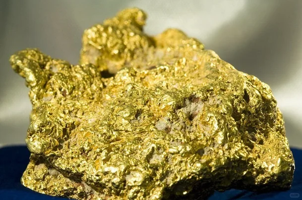 上什么班，一起去拾黄金，不要告诉别人