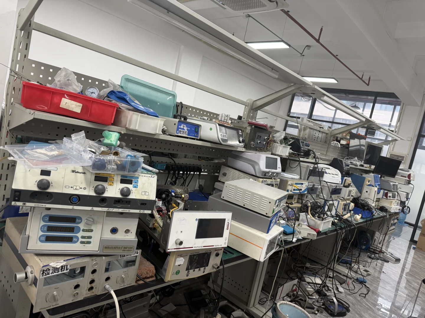 公司在加紧维修！！！