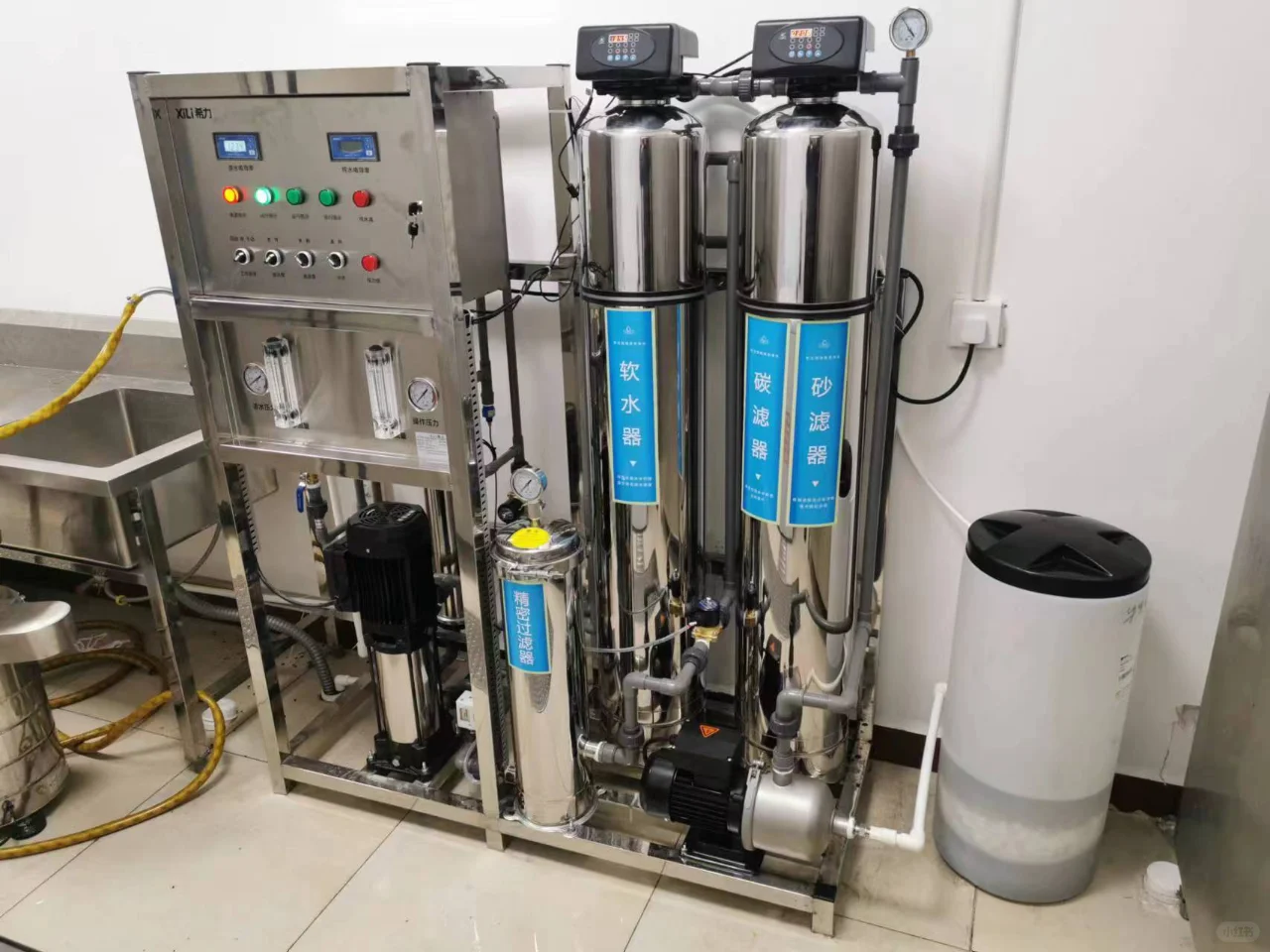 大型纯水设备装置有哪些？怎么选择