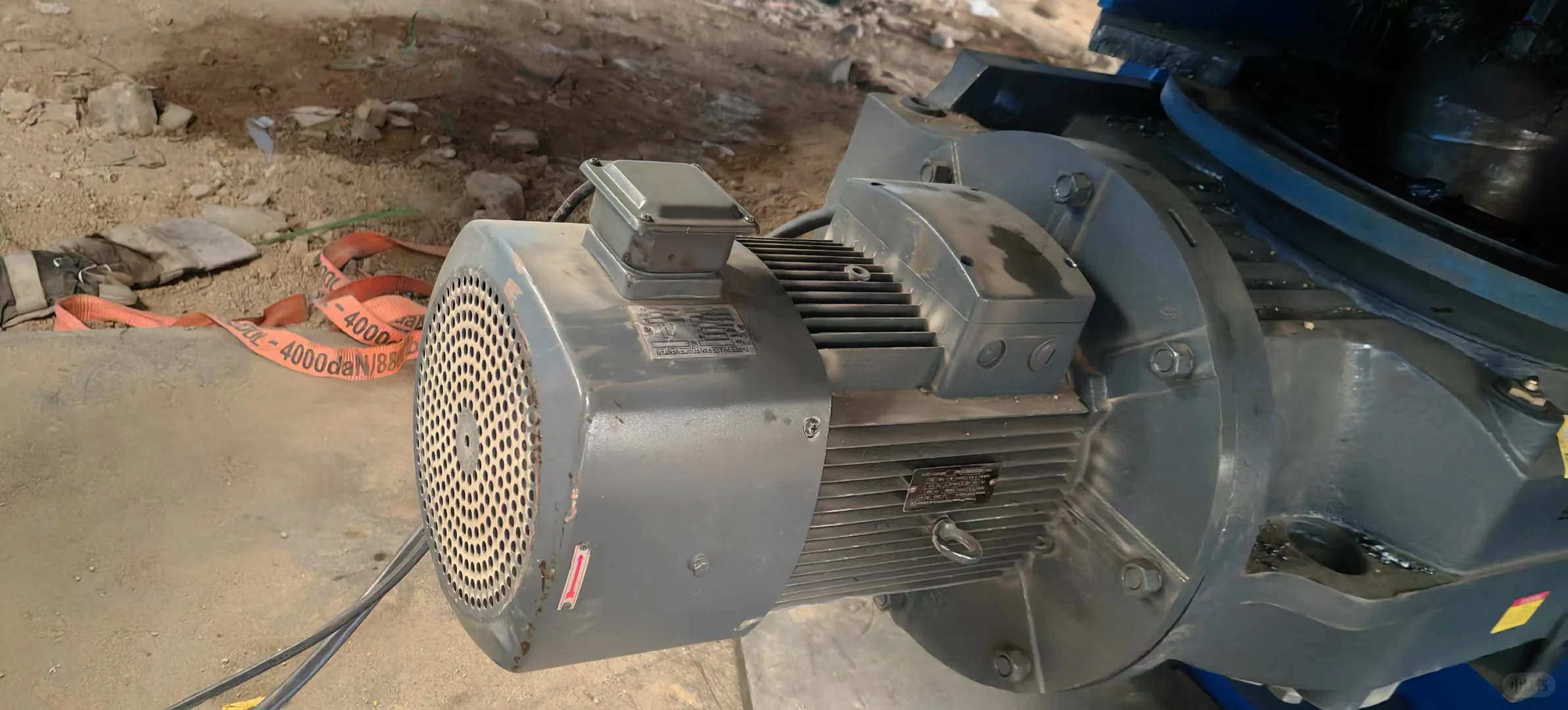 Three-Phase Asynchrous Motor ( EModel