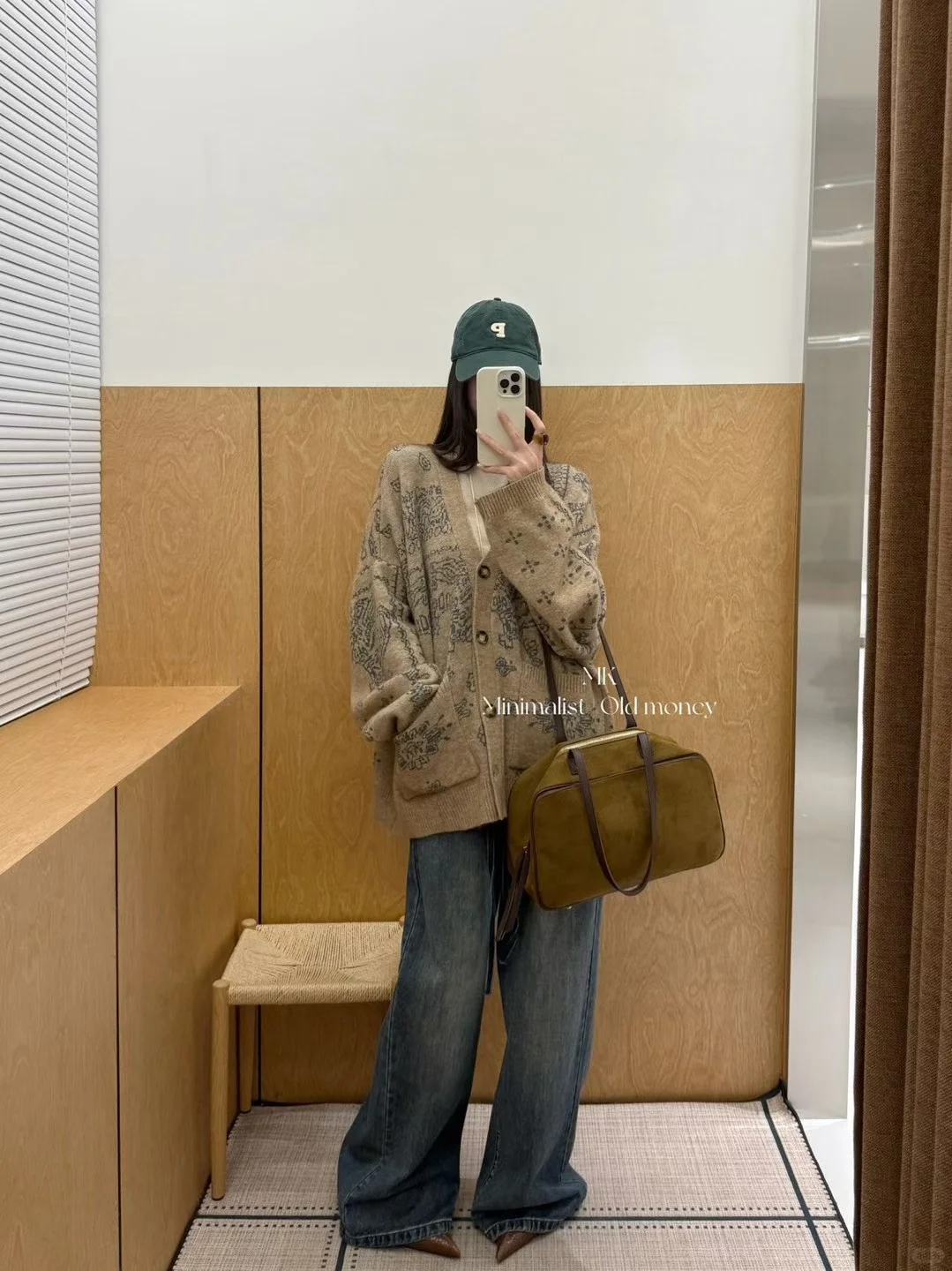 针织批发找源头|秋款针织衫刚下生产线?