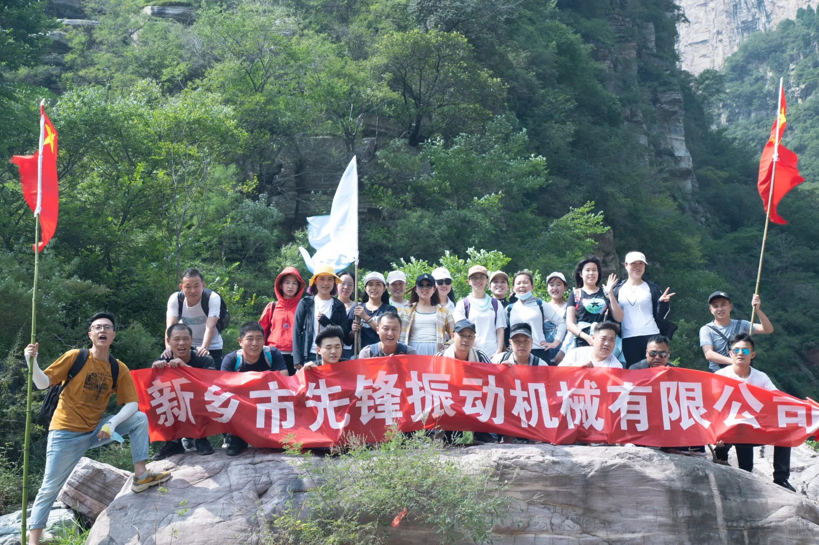 新乡最靠谱的振动筛厂家终于被我发现了！