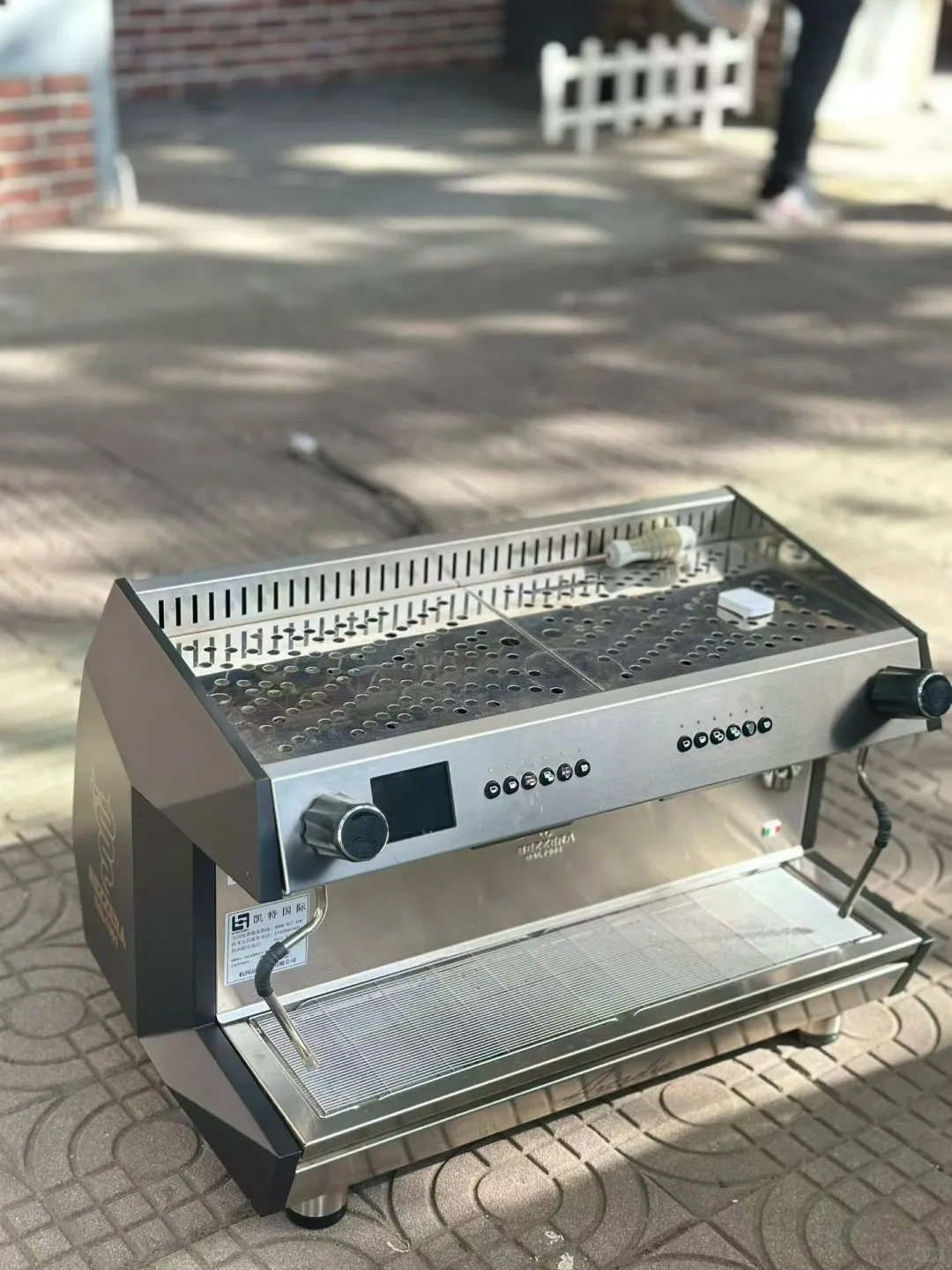 闭店啦，出阿卡迪亚咖啡机一套设备