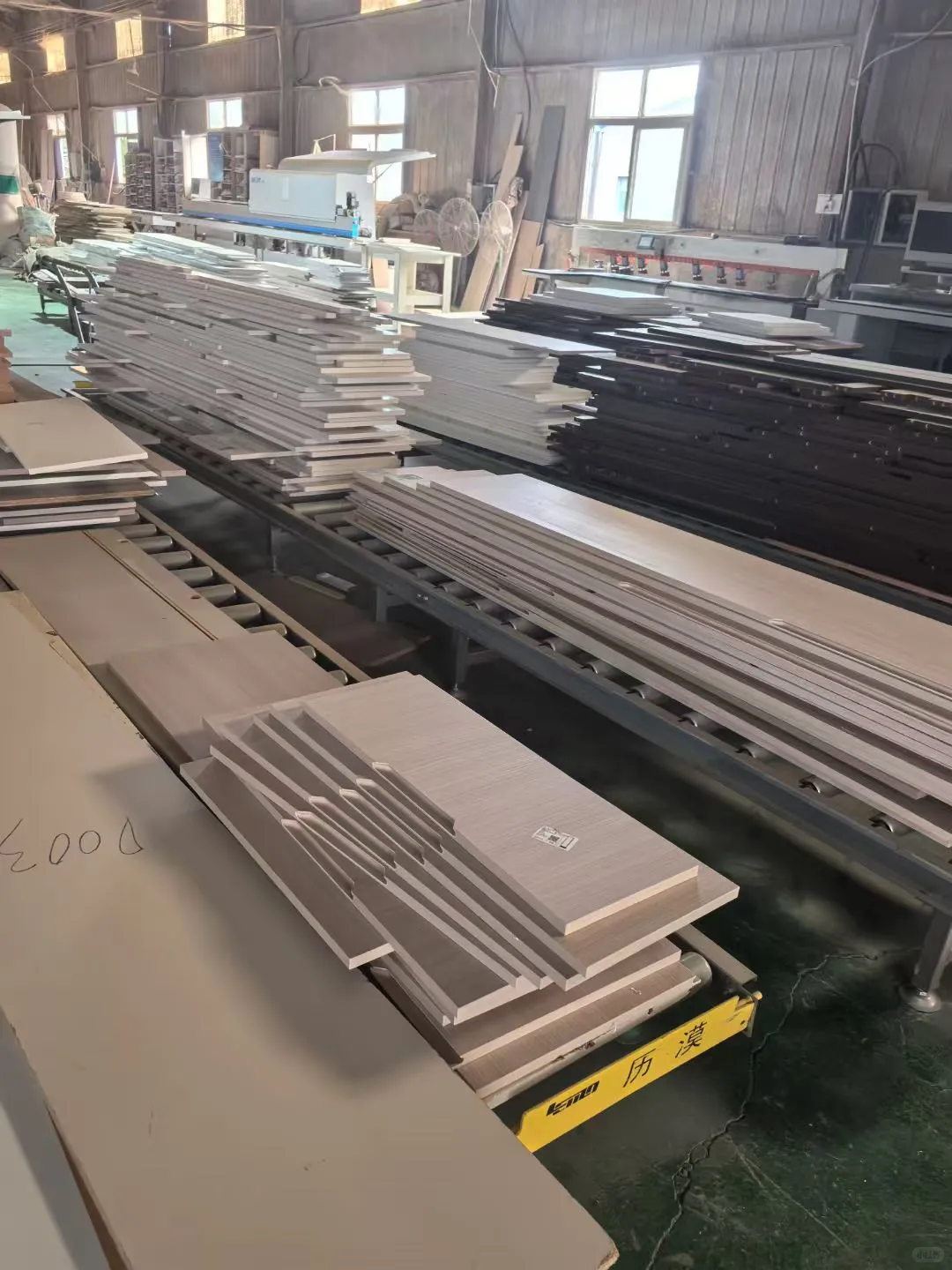 今日实景~工厂车间生产中