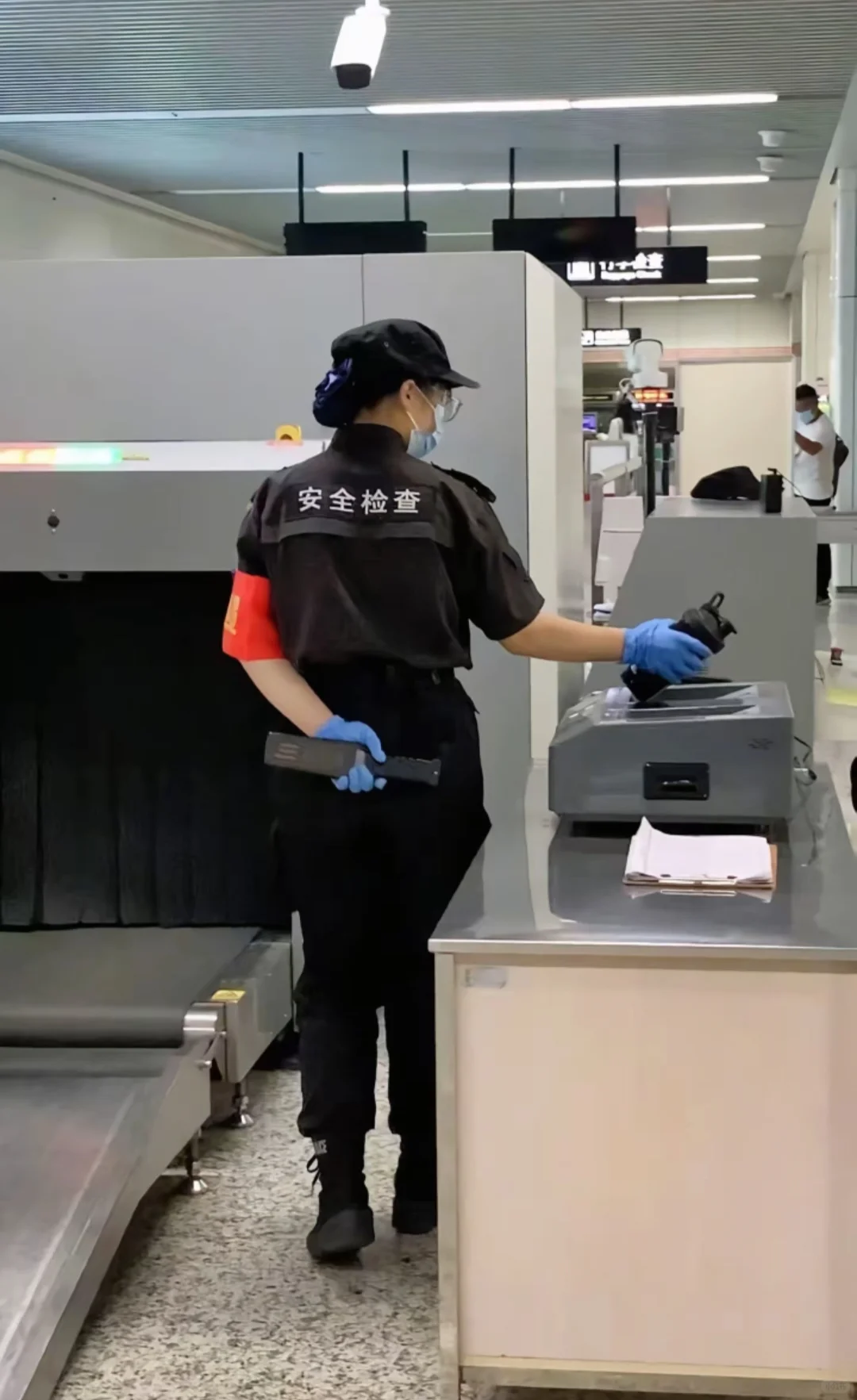 避雷地铁安检!!!