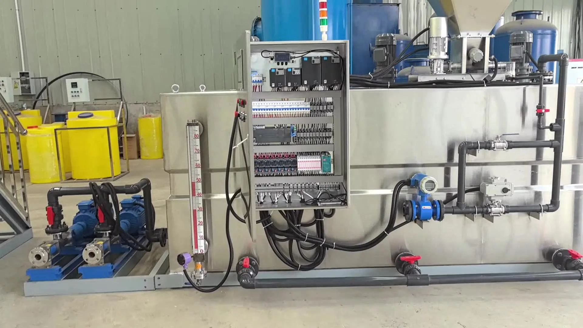 杭州三箱自动加药装置的优势