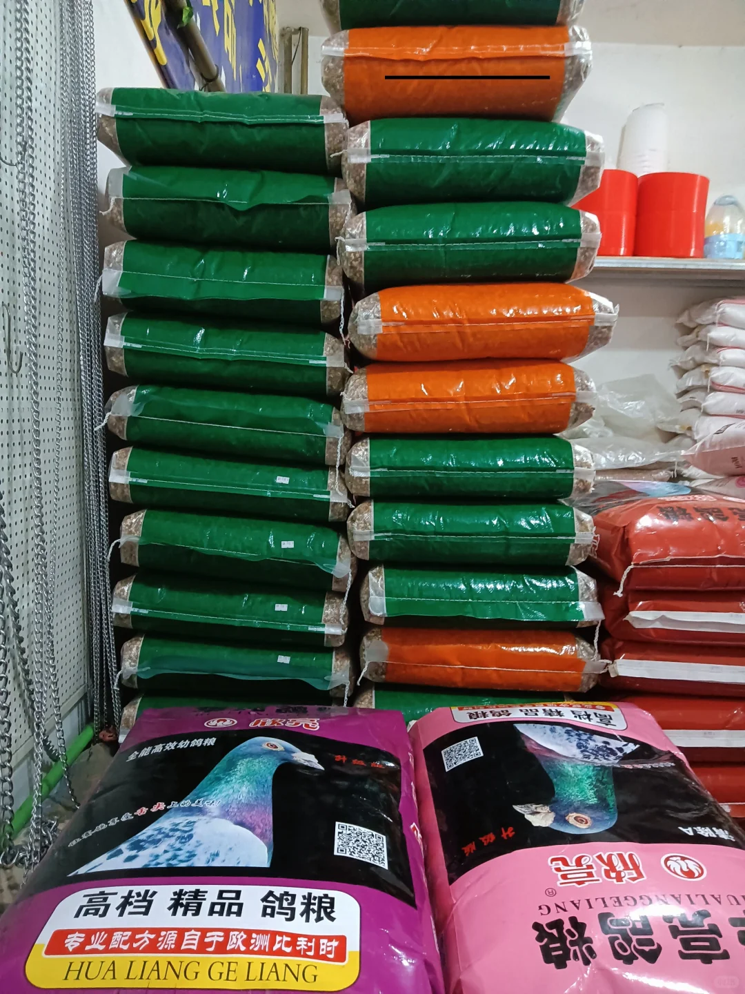 想要鸡产蛋稳定就用这款饲料