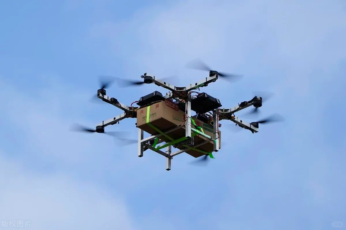 天降奇兵：顺丰无人机跨江配送