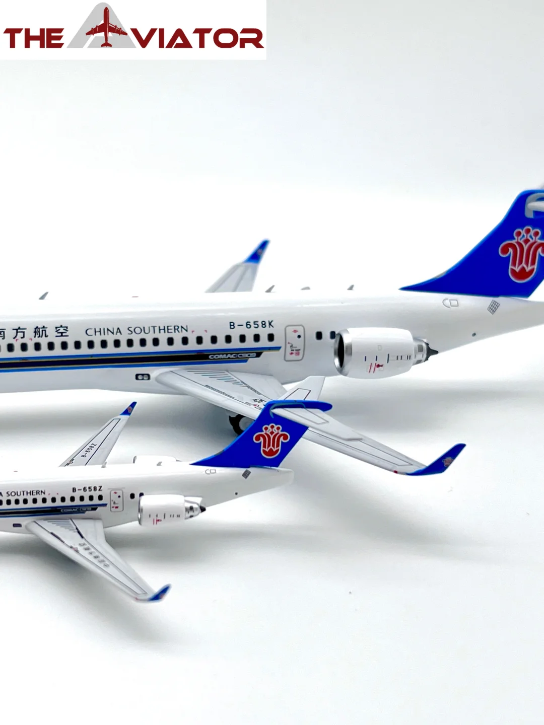 极限二选一！同型号飞机模型1:200还是1:400？